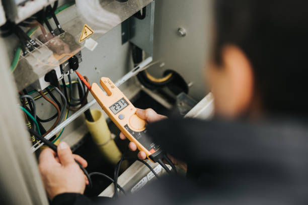 Best Emergency Electrician Near Me  in Fayette, IA